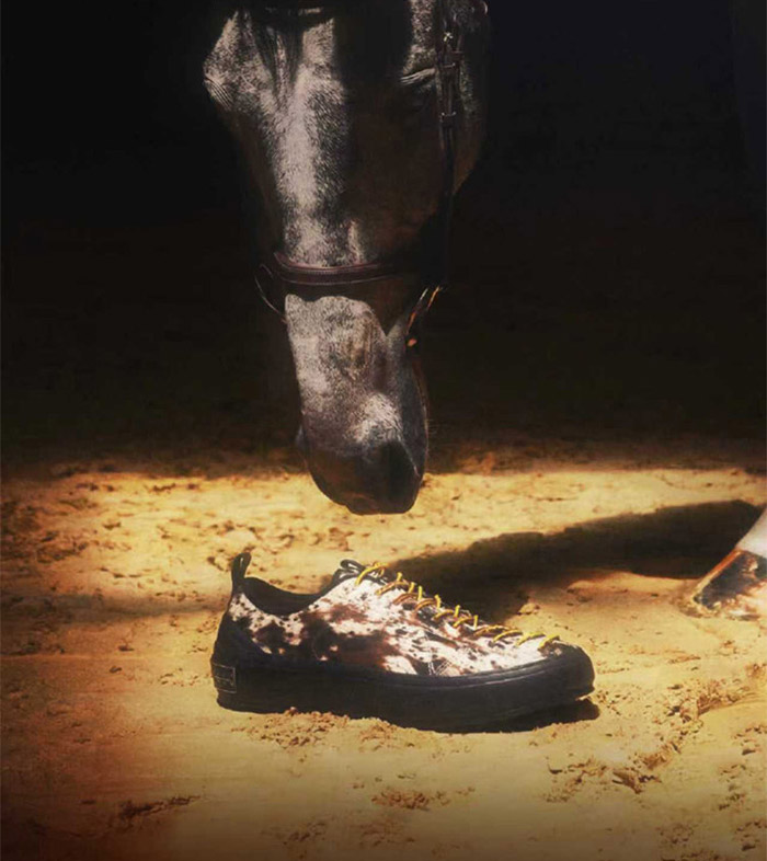 xVESSEL推出马年限定「触感」系列瑞骉低帮板鞋图片2