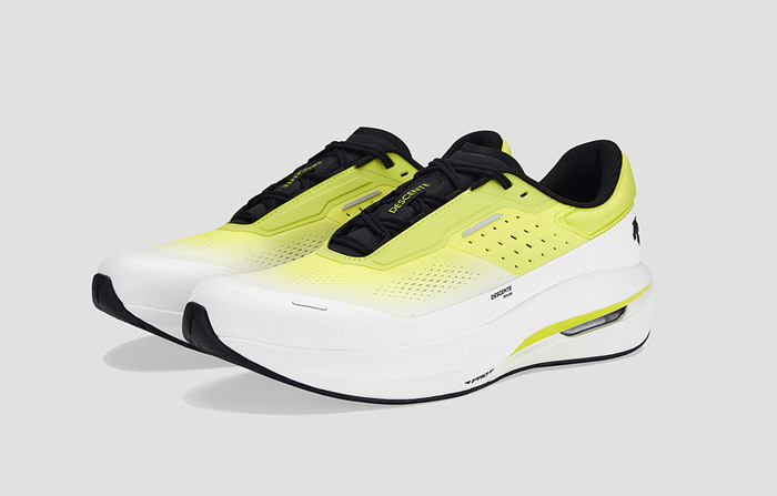 2026迪桑特新款RUNNING系列缓震流体跑鞋上市图片