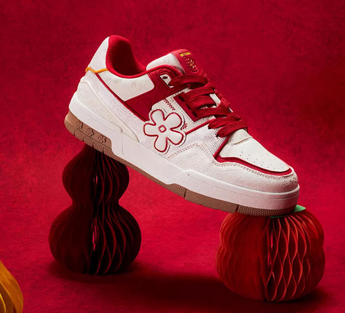 马年新春献礼：We flower发布「马上花生」马年限定板鞋图片8