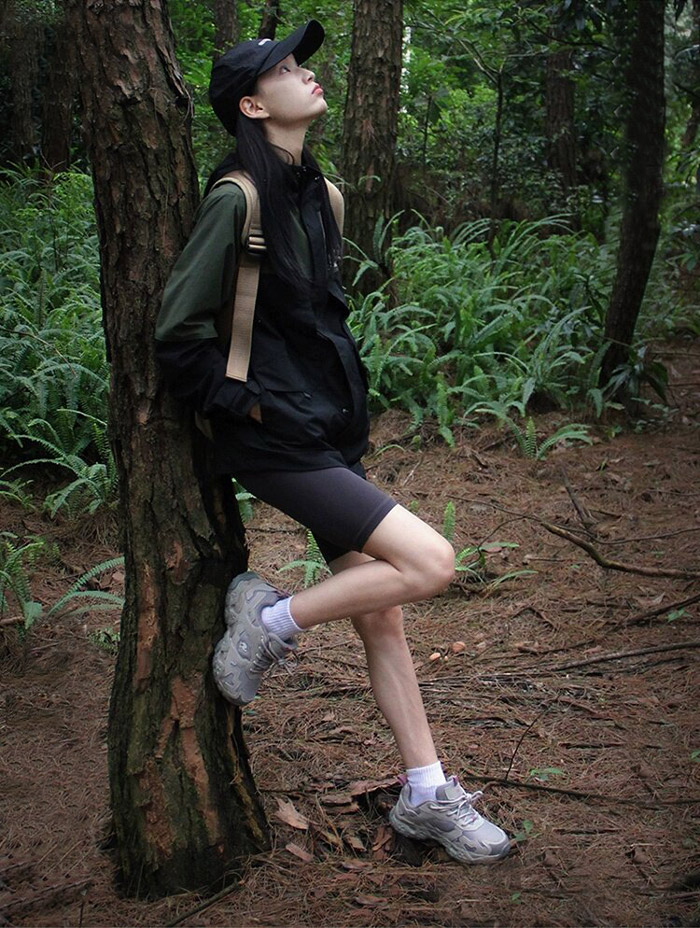 预算200元以内！学生党闭眼入骆驼魔岩登山鞋