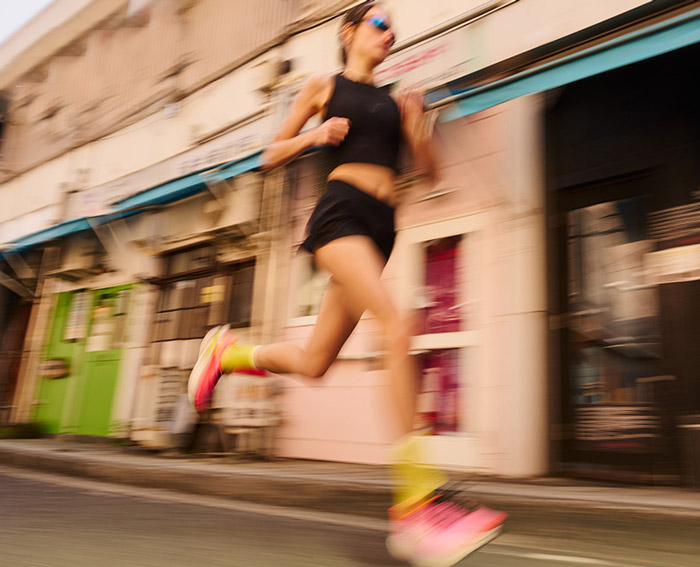 HOKA 2025秋季全新旗舰款「马赫 X3」竞速跑鞋重磅上市图片7