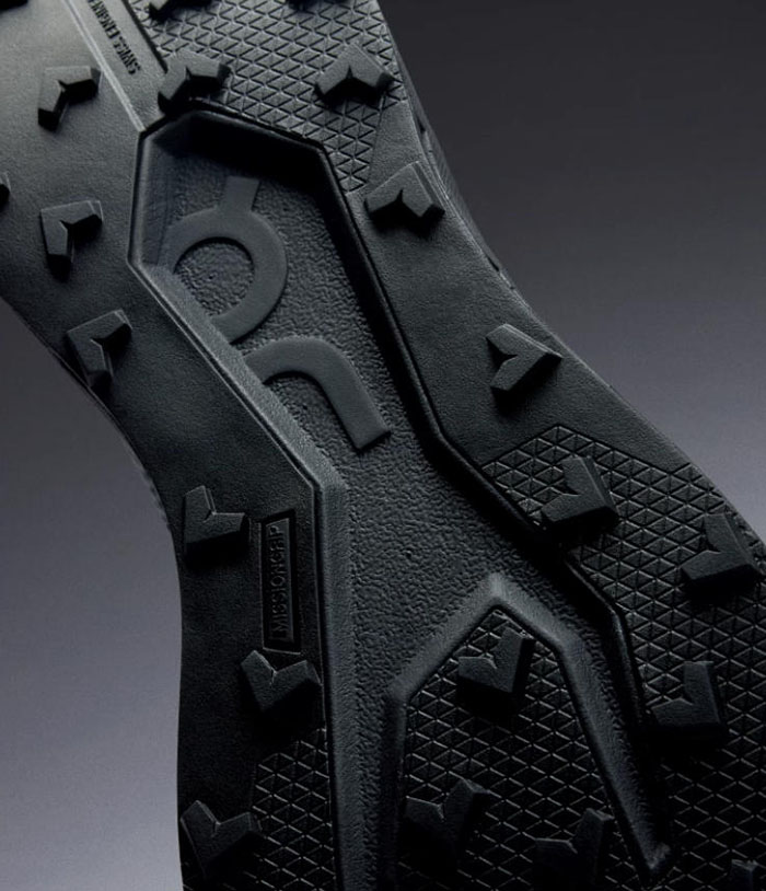 On昂跑 ×BEAMS×REI Co-op三方联名Cloudultra 3越野跑鞋登场图片3