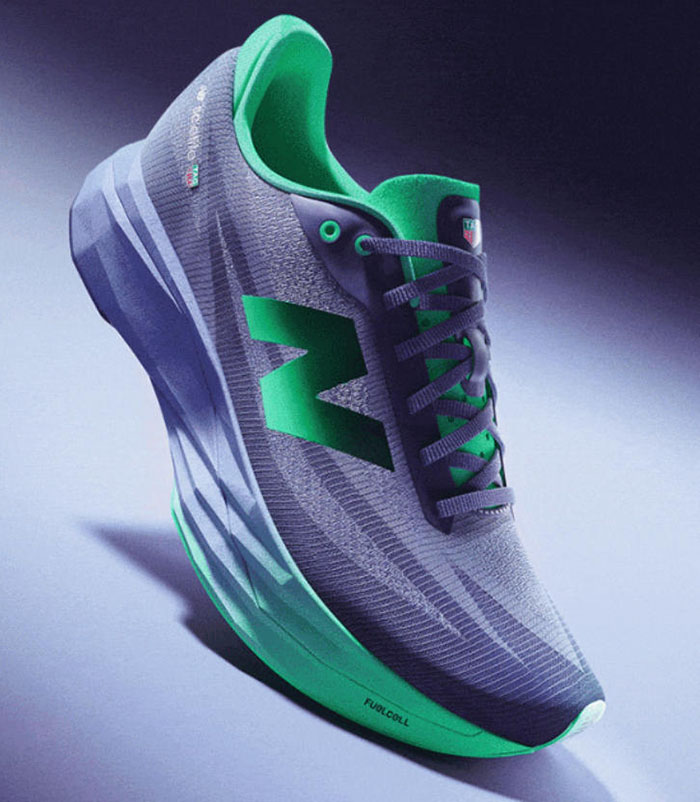 TAG Heuer泰格豪雅 ×New Balance联名跑鞋曝光图片5