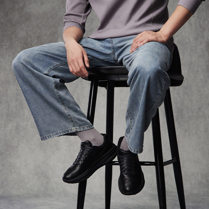 Saucony索康尼2025冬季TRIUMPH胜利LFS运动鞋重磅上市图片