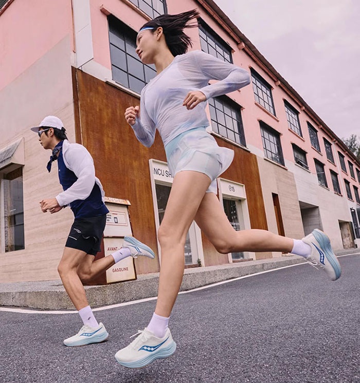 索康尼2025冬季新款火鸟5跑鞋重磅上市图片7