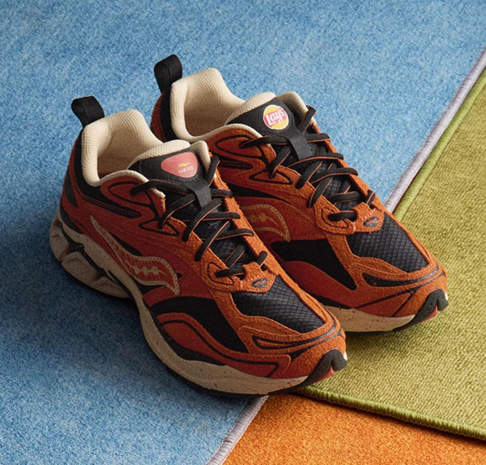 索康尼 × 乐事联名GRID FUSION运动鞋发售预告图片4