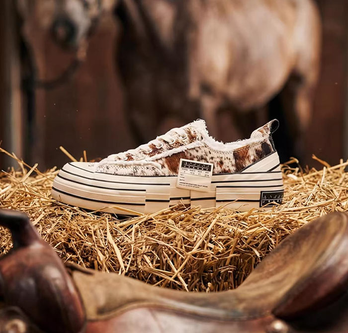 潮人必冲！xVESSEL 2026新品奶牛纹帆布鞋限时开抢图片2