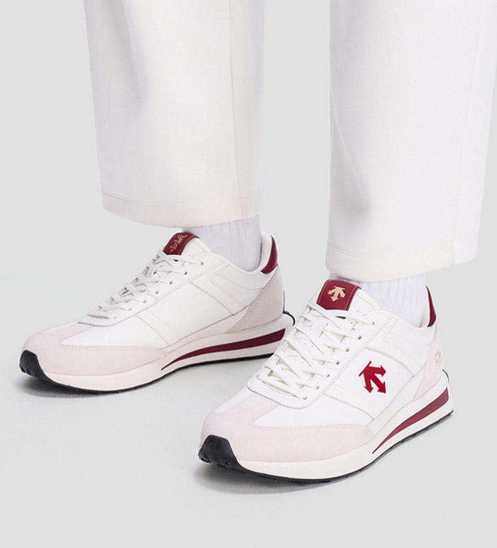 DESCENTE迪桑特2026马年限定CHRON系列运动鞋重磅登场图片4