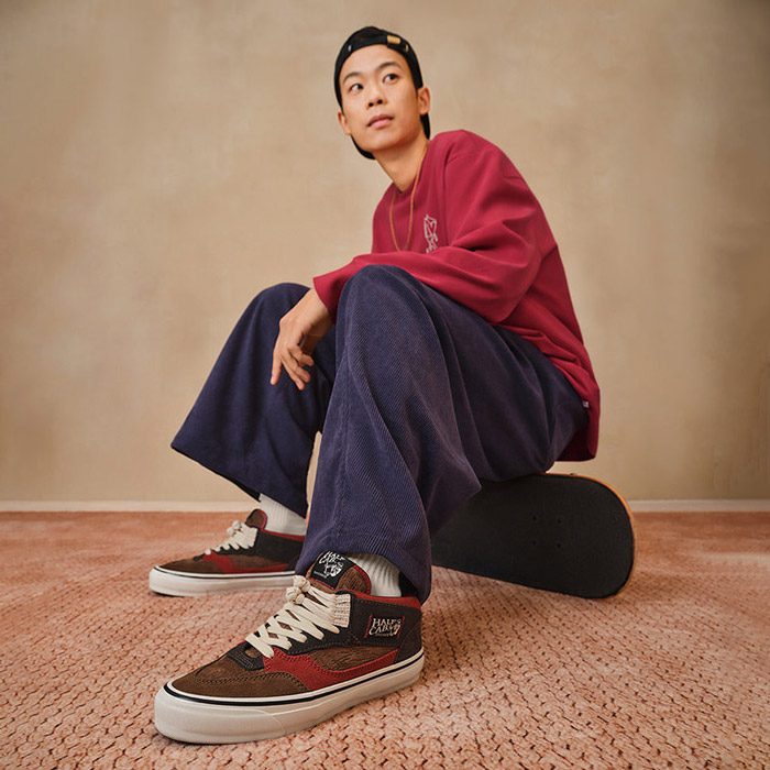 Vans x 艺术家Bolin马年联名款Lx Half Cab Reissue 33板鞋重磅开售图片2